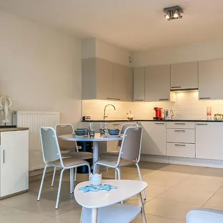 Stunning In With Wifi Apartment Ostend