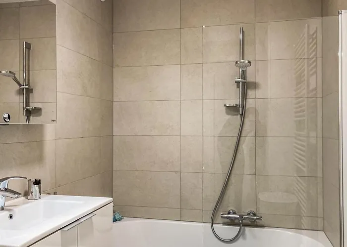 In With Wifi דירה