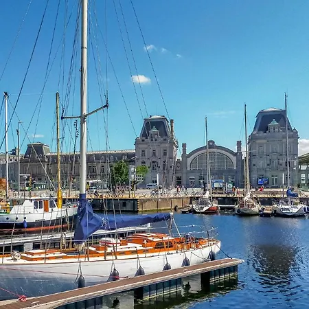 Apartament In With Wifi *